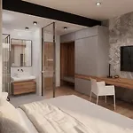 Buticni Soncno Polje 호텔 4*